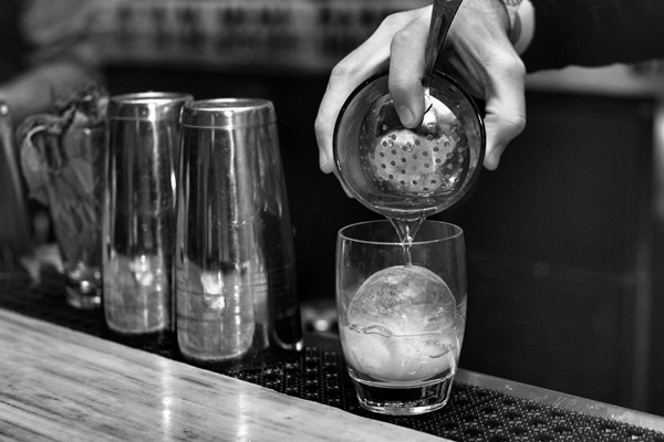 Better Bitters: Bar Aces Offer Classes on Cocktail Components