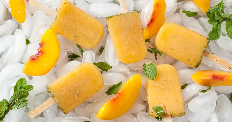 Recipe: Peach-Mojito Cider Ice Pops