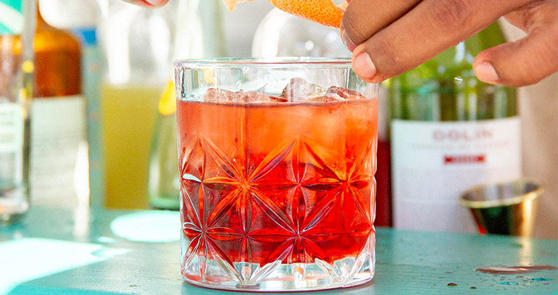 Cocktail Recipe: Tropicale’s Negrete