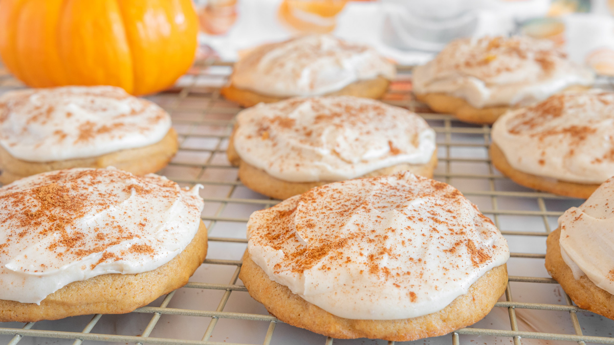 Recipe: Pumpkin Cookies With Whiskey Caramel Frosting