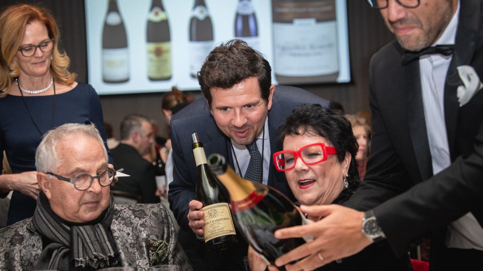 ¡Salud! The Oregon Pinot Noir Auction Raises Record-Breaking $1.4 Million for Vineyard  Steward Healthcare